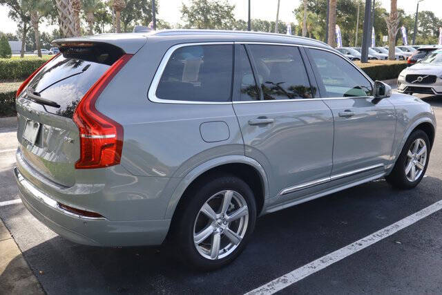 2024 Volvo XC90 B5 Core Bright Theme