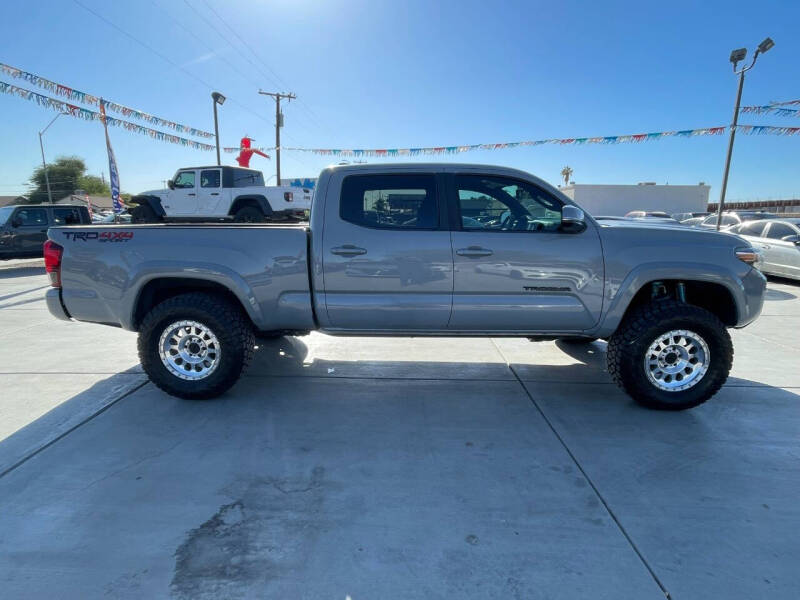 2019 Toyota Tacoma TRD Sport photo 9