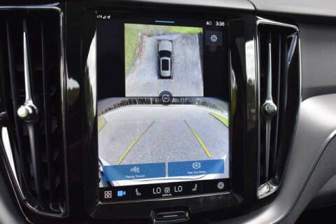 2025 Volvo XC60 T8 Plus Dark Theme