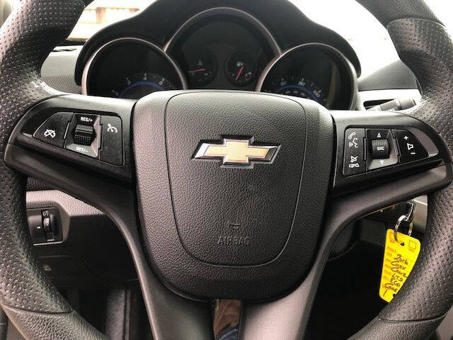 2016 Chevrolet Cruze Limited for sale at Extreme Auto Plaza in Des Moines, IA