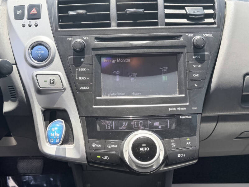 2012 Toyota Prius v Five