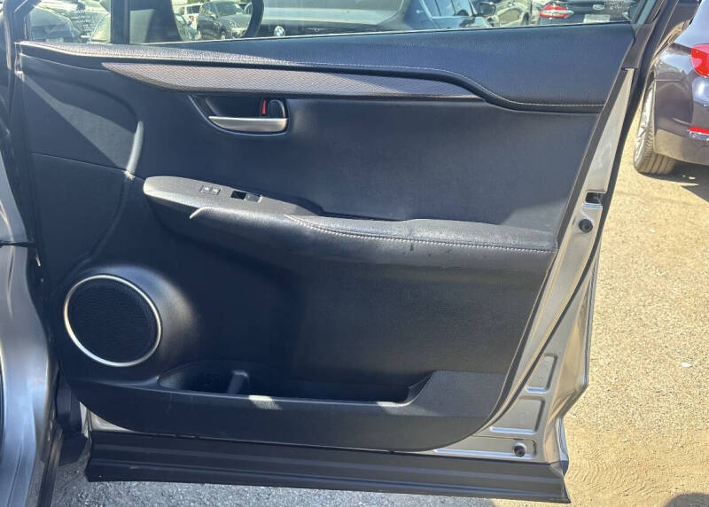 2017 Lexus NX 300h