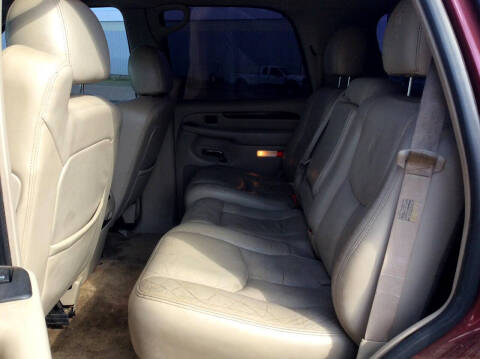 2003 Cadillac Escalade