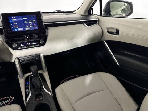 2024 Toyota Corolla Cross L