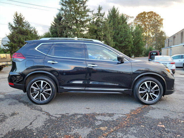 2020 Nissan Rogue SL
