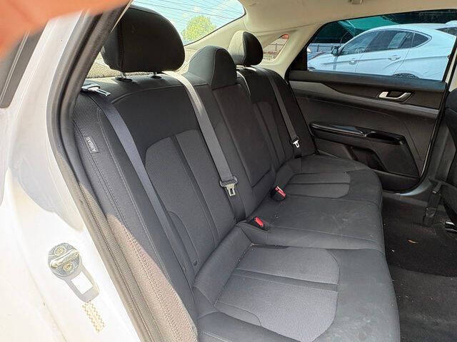 2022 Kia K5