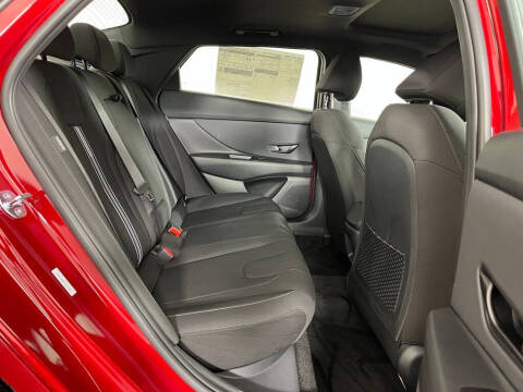 2026 Hyundai Elantra SEL Sport Premium