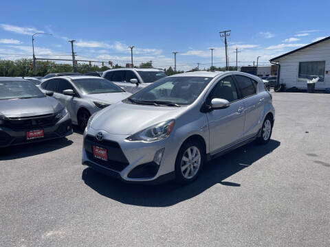 2017 Toyota Prius c Two