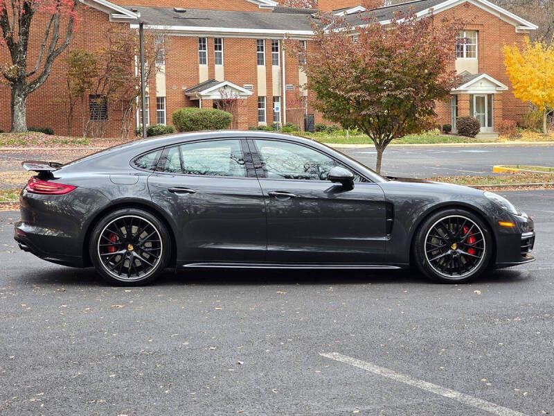2018 Porsche Panamera Turbo