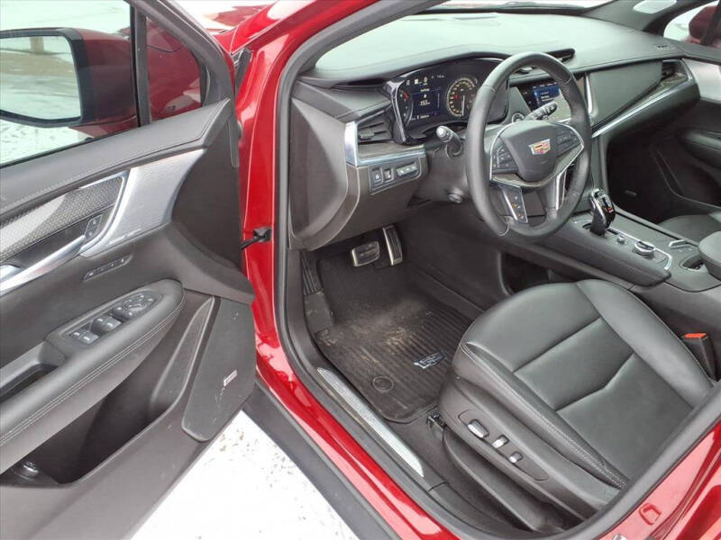 2023 Cadillac XT5 Sport