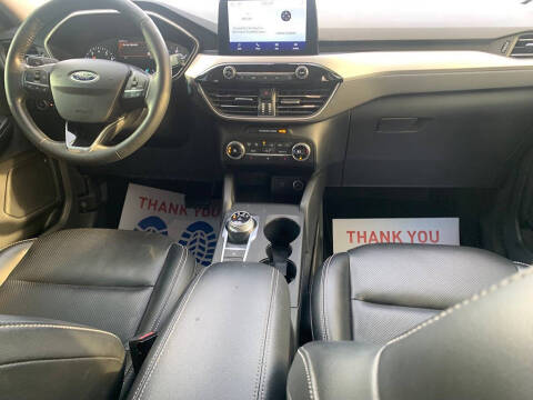 2020 Ford Escape SEL