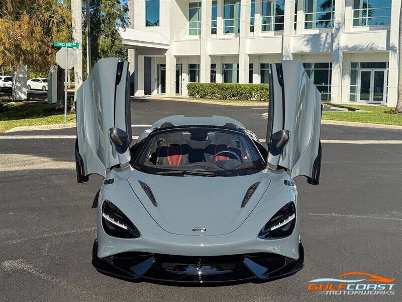 2022 McLaren 765LT Spider
