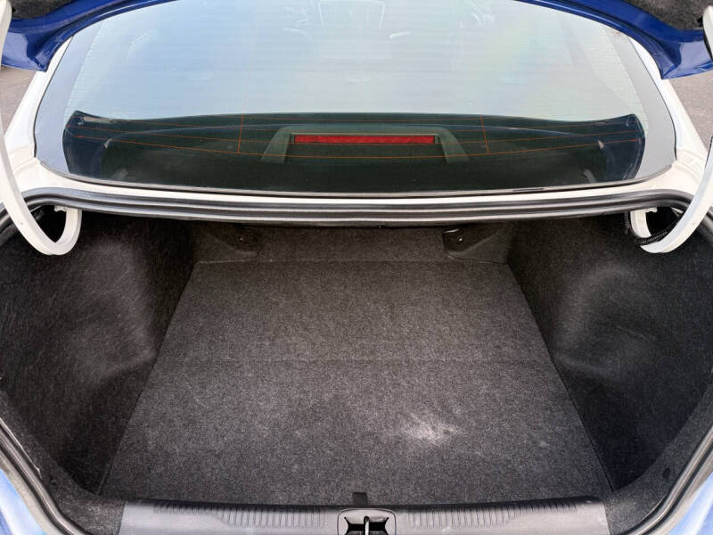 2016 Chrysler 200 C Platinum