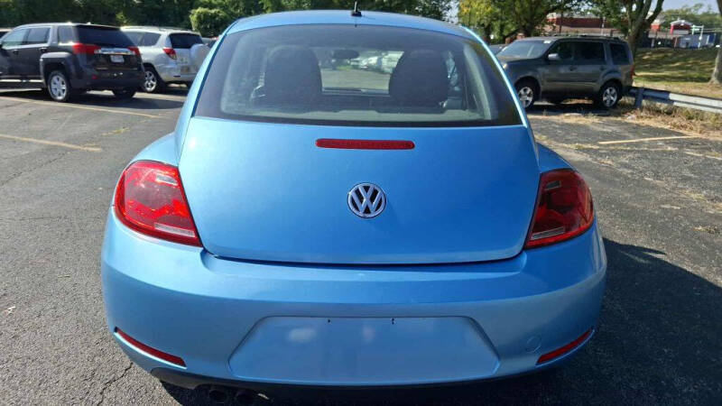 2013 Volkswagen Beetle 2.5L Entry