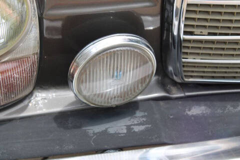 1976 Mercedes-Benz 300-Class