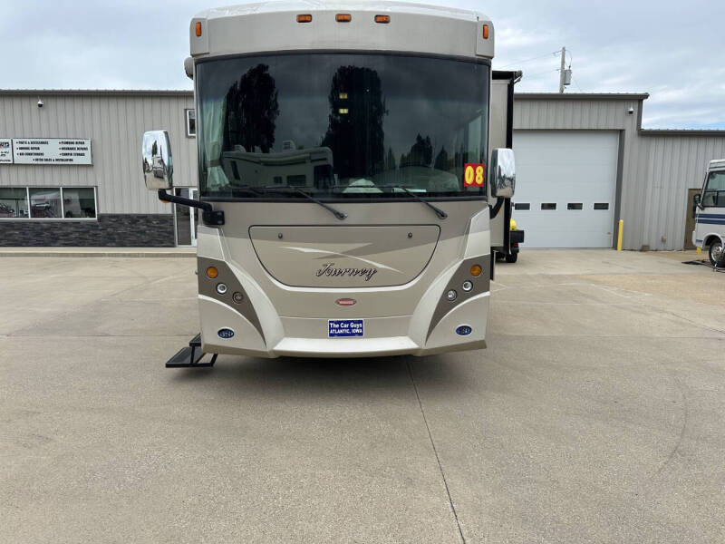 2008 Winnebago Journey