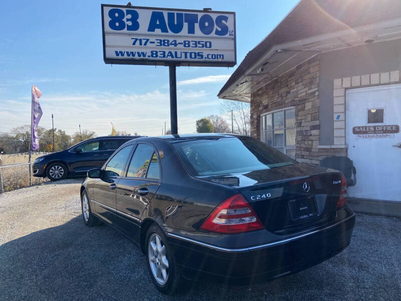 2005 Mercedes-Benz C-Class C240 4Matic photo 4