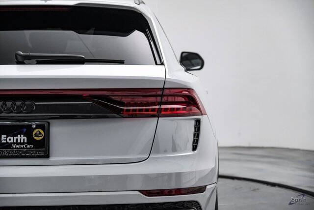 2023 Audi RS Q8 4.0T quattro