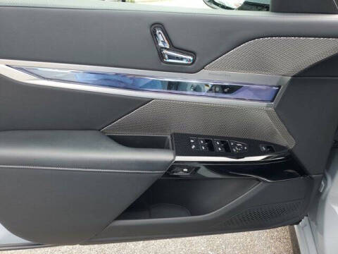 2024 BMW 7 Series 740i xDrive