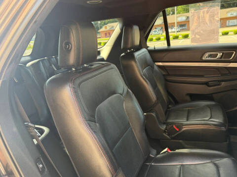 2018 Ford Explorer Sport