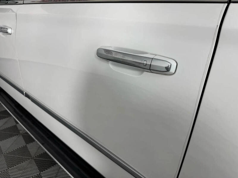 2019 Cadillac Escalade ESV Luxury