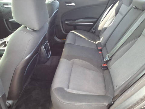 2015 Dodge Charger SE