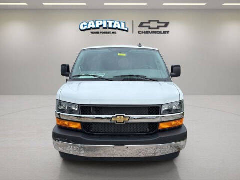 2025 Chevrolet Express 2500