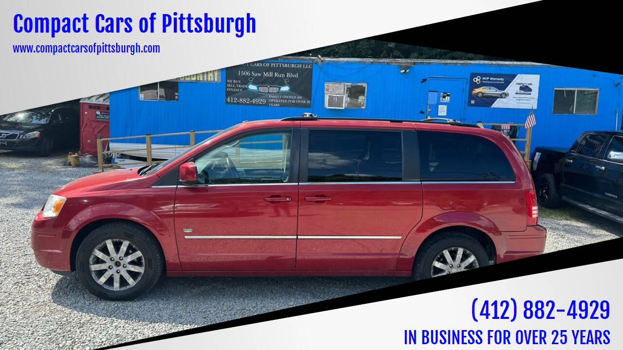 Chrysler Town and Country For Sale In North Versailles, PA