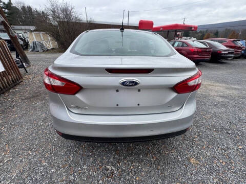 2014 Ford Focus SE