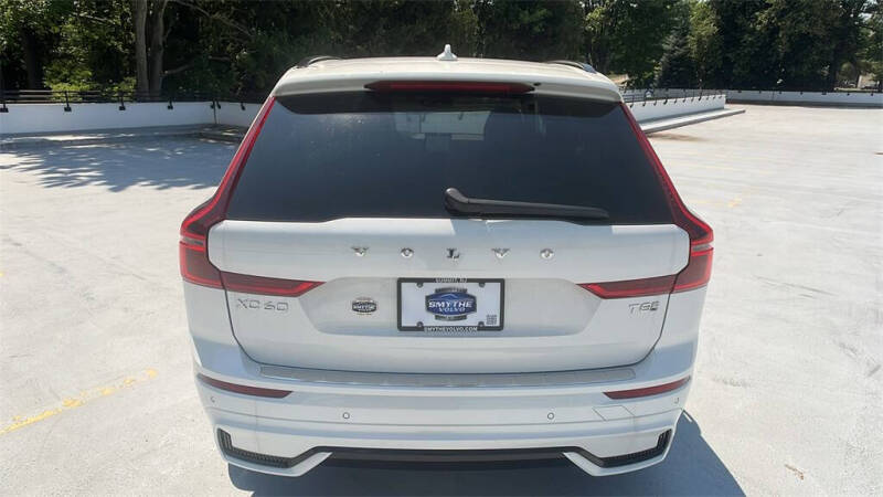 2026 Volvo XC60 T8 Plus