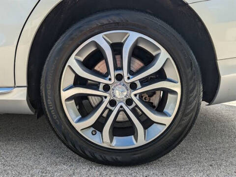 2017 Mercedes-Benz C-Class