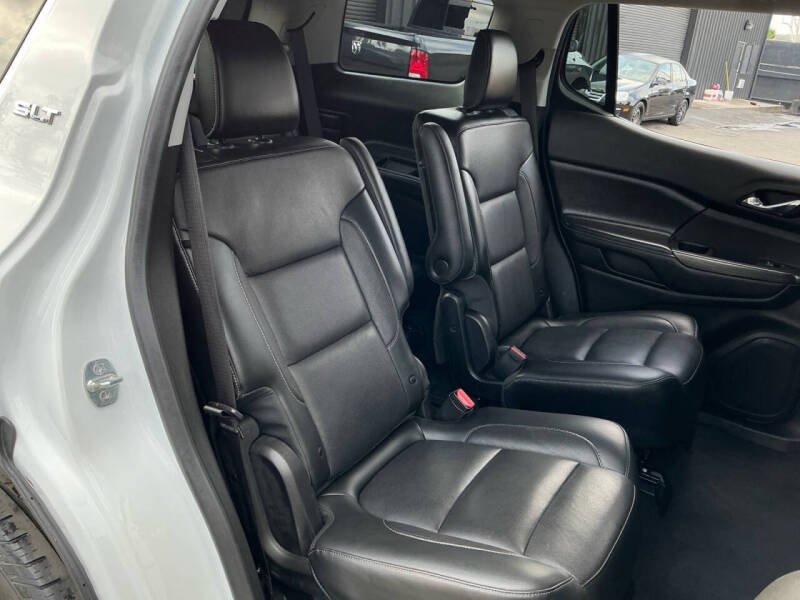 2019 GMC Acadia SLT-1