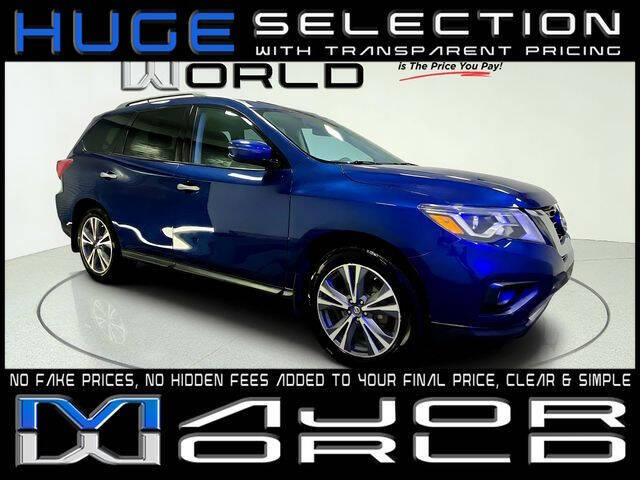 2017 Nissan Pathfinder SV