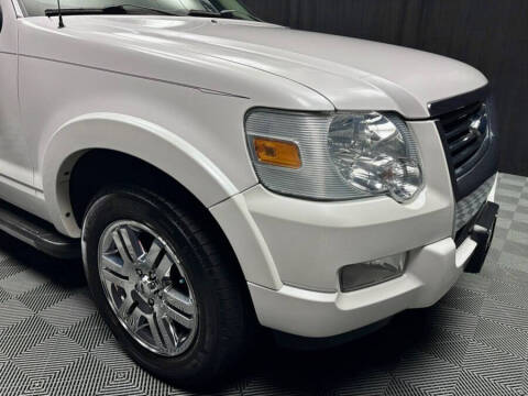 2010 Ford Explorer Limited