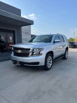 2018 Chevrolet Tahoe for sale at A & V MOTORS in Hidalgo TX
