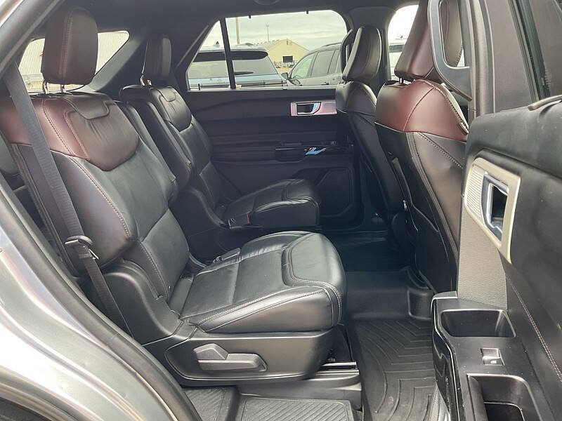 2023 Ford Explorer Platinum