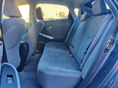 2013 Toyota Prius Plug-in Hybrid