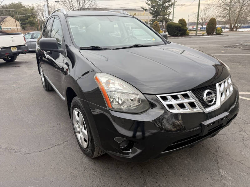 2015 Nissan Rogue Select S's photo