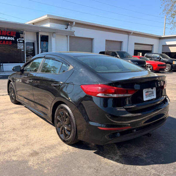 2018 Hyundai Elantra