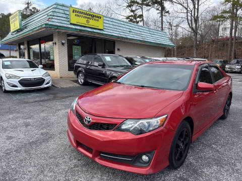 2012 Toyota Camry for sale at PANIAGUA AUTOMOTIVE in Chattanooga TN