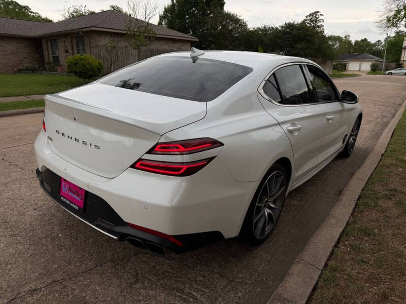 2022 Genesis G70