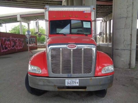 2009 Peterbilt 335