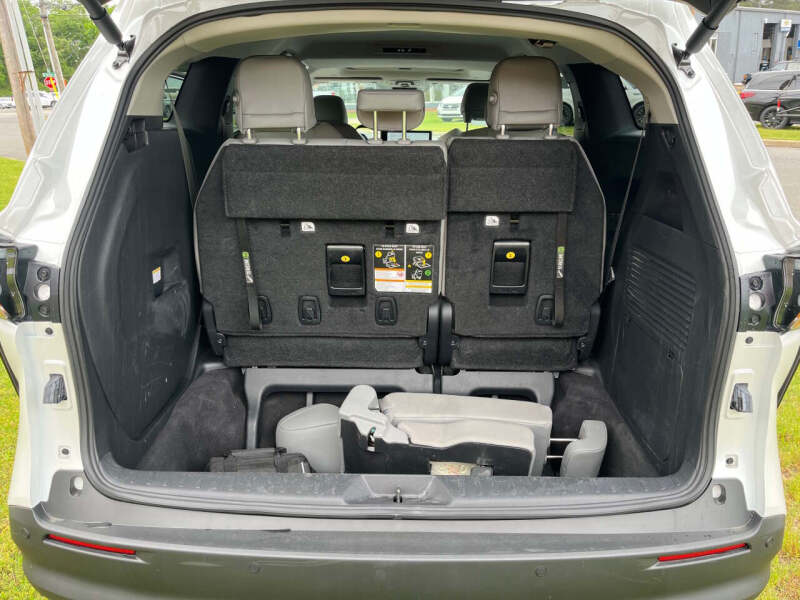 2025 Toyota Sienna