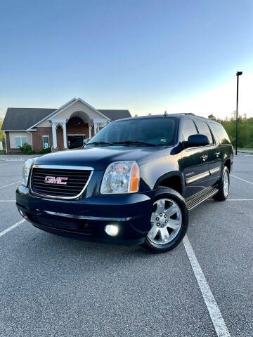 2007 GMC Yukon XL for sale at Xclusive Auto Sales in Colonial Heights VA