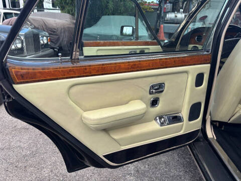 1991 Rolls-Royce Silver Spur