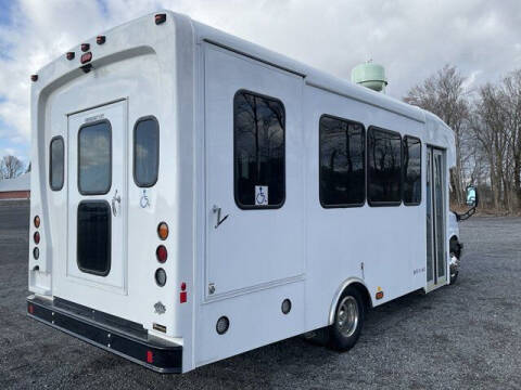 2022 Chevrolet Express 4500