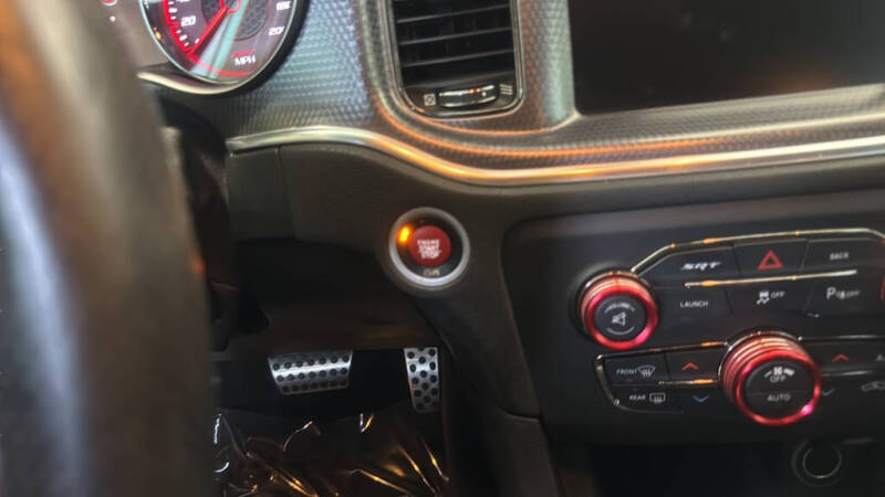 2016 Dodge Charger SRT Hellcat