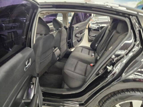 2021 Nissan Altima 2.5 SV