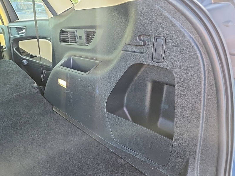 2019 Ford Edge SEL