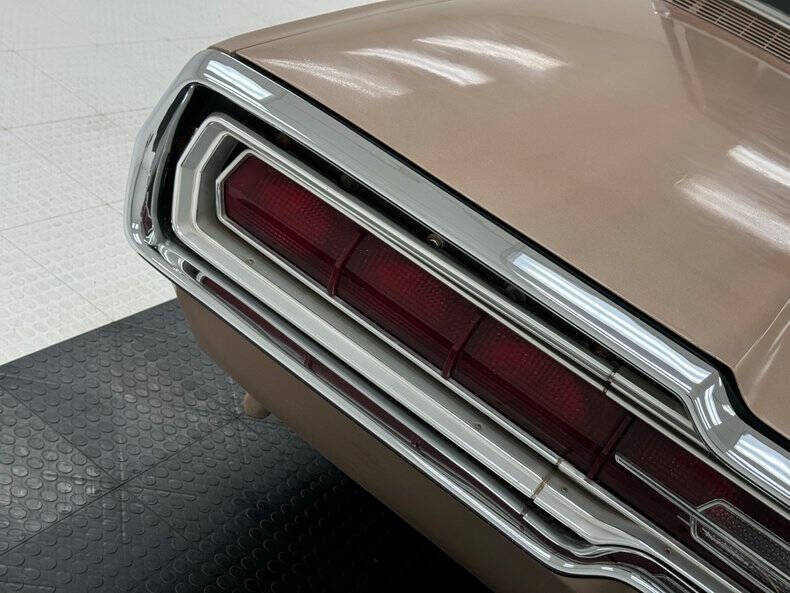 1966 Ford Thunderbird